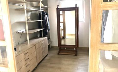 Casa 3 dormitorios venta y alquiler en San Benito, Villa Nueva
