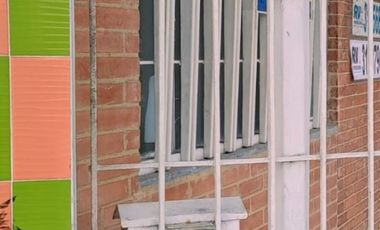 local en arriendo en salitre. Cod A6785302