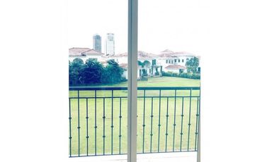CASA EN SANATA MARA FAIRWAY