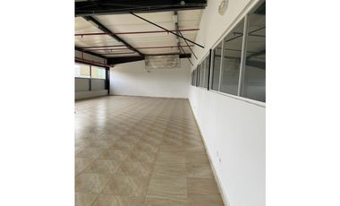 VENDO amplia ,OFIBODEGA DE LUJO,EN TOCUMEN