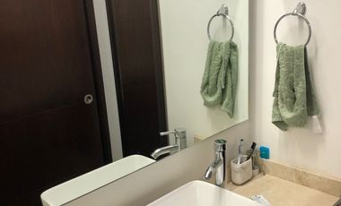 VENDO CASA DE 4 RECAMARAS CERCA DE LA UDLAP