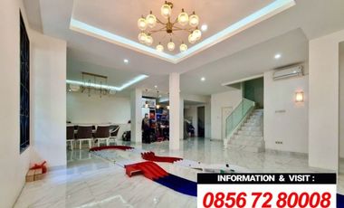 DIJUAL RUMAH BAGUS dpn TAMAN at Jl BONA INDAH, LEBAK BULUS, JAKSEL