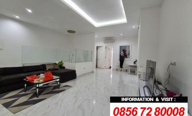 DIJUAL RUMAH BAGUS dpn TAMAN at Jl BONA INDAH, LEBAK BULUS, JAKSEL