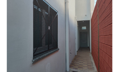 Roma 2441 e/ Mexico y Washington