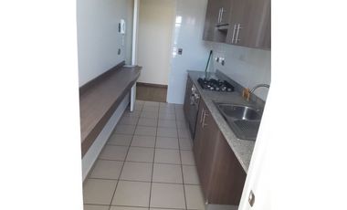 Venta Depto. 2D 2B con estacionamiento en Los Andes