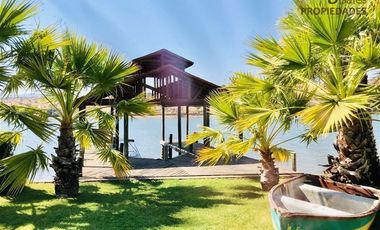 Acogedora Piscina Quincho 6D/3B Orilla Lago Rapel