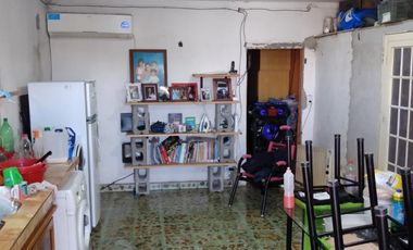 Local/galpon con Vivienda - Venta - Luis Guillon