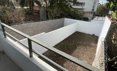 Monoambiente con balcon en venta - Primer piso - Lomas De Zamora