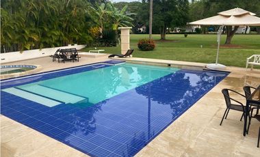 CASA  EN VENTA CLUB PUERTO PEÑALISA, CUNDINAMARCA
