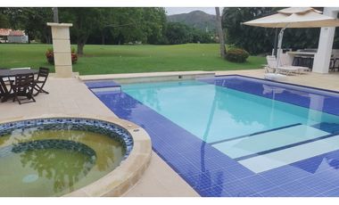 CASA  EN VENTA CLUB PUERTO PEÑALISA, CUNDINAMARCA