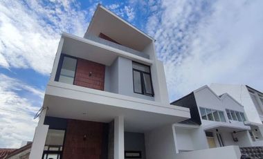 TOP SELL!! CLUSTER ONE GATE 500 JUTAAN DEKET TOL BAROS