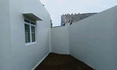 Rumah siap huni di aren jaya bekasi timur lokasi tidak banjir