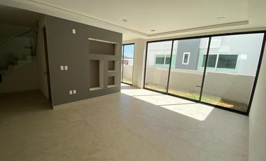 *Cómoda Casa con Maravillosas Vistas a Estrenar, Aqua, Lago Esmeralda