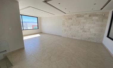 *Cómoda Casa con Maravillosas Vistas a Estrenar, Aqua, Lago Esmeralda