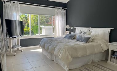 Casa en La Lomada de Pilar