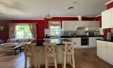 Casa en La Lomada de Pilar