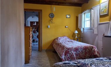 Casa 3 ambientes/ Barrio El Sosiego