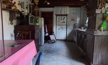 Casa 3 ambientes/ Barrio El Sosiego