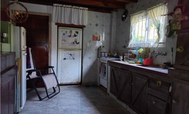 Casa 3 ambientes/ Barrio El Sosiego