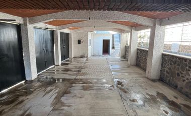 CASA EN VENTA, CON ALBERCA EN CUAUTLA, A 15 MIN. DE OAXTEPEC, MORELOS