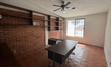 CASA EN VENTA, CON ALBERCA EN CUAUTLA, A 15 MIN. DE OAXTEPEC, MORELOS