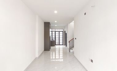 Rumah LB 120 SHM Siap KPR 10 Mnt ke Paradise Walk Serpong J-39398