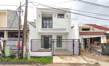 Rumah LB 120 SHM Siap KPR 10 Mnt ke Paradise Walk Serpong J-39398