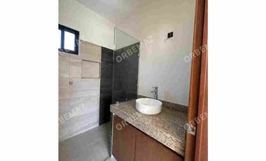 Casa Residencial Fracc. El Country Villahermosa Tabasco alberca propia