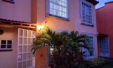 Encantadora Casa en Condominio con Vigilancia en Jardines de la Hacienda, Jiutepec, Morelos