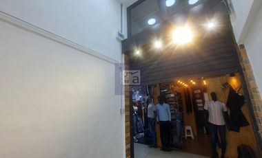 COD. 2738 - SE ARRIENDA LOCAL - BARRIO: CENTRO