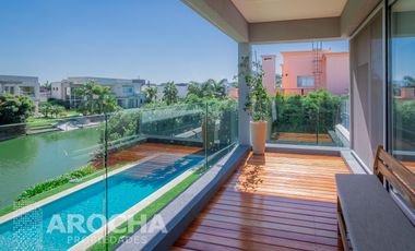 Nuevo Quilmes - Casa - Al canal