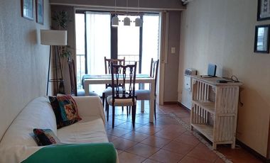Vicente Lopez-Vias/Maipu - 2 dormitorios - 1 baño. Departamento en Venta