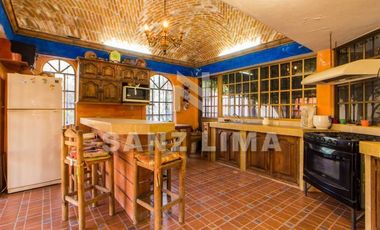 CAMINO REAL: HERMOSA QUINTA CON INSTALACIONES, PARA DISFRUTAR ¡TODOS LOS DIAS