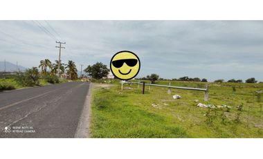 MACROLOTE EN VENTA CON VISTA AL LAGO TEQUES 