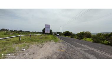 MACROLOTE EN VENTA CON VISTA AL LAGO TEQUES 