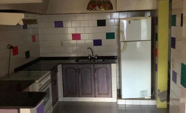 CASA INTERNA CÉNTRICA EN VENTA REF. BR65 GRAL. RODRÍGUEZ PICCARDO.