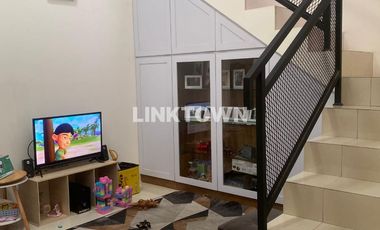 Dijual Rumah Strategis Modern dekat Summarecon Bandung