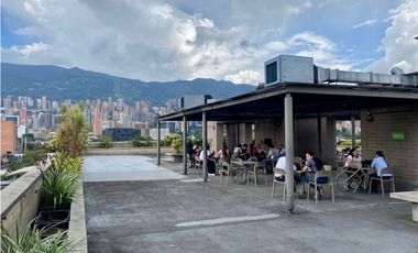 VENDEMOS OFICINA EN EDIFICIO EMPRESARIAL CERCA A COLCAFE