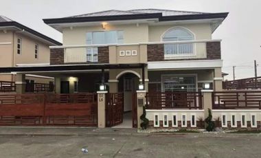 2-STOREY 3 BEDROOM HOUSE AND LOT FOR SALE IN SOLANA FRONTERA ANGELES CITY NEAR MARQUEE MALL AND NLEX (YSABELLE MODEL)