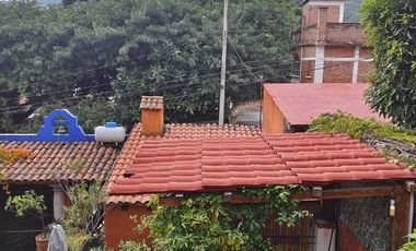 Casa en venta en Tepoztlán Morelos, céntrica con vista a las montañas