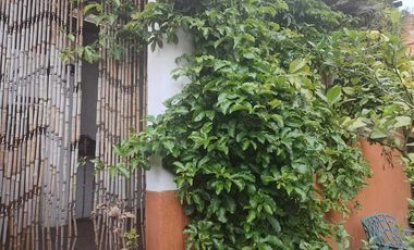 Casa en venta en Tepoztlán Morelos, céntrica con vista a las montañas