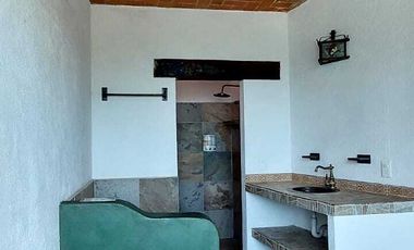 Casa en venta en Tepoztlán Morelos, céntrica con vista a las montañas