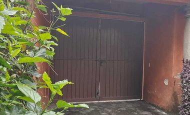 Casa en venta en Tepoztlán Morelos, céntrica con vista a las montañas