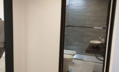 Casa PH en venta en Avellaneda Oeste