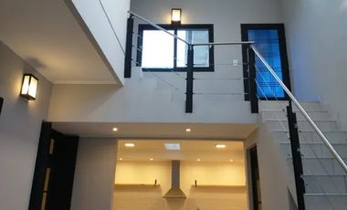 Casa PH en venta en Avellaneda Oeste