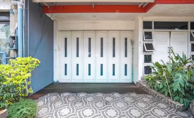 Rumah SHM Strategis 7 Mnt ke Grand Mall Cimanggis Hadap Timur J-46611