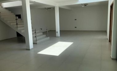 Venta casa Fraccionamiento Burgos Bugambilias, Cuernavaca