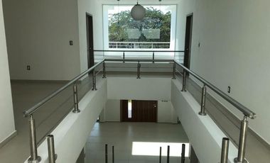 Venta casa Fraccionamiento Burgos Bugambilias, Cuernavaca