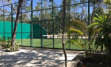 Casa con alberca privada, rooftop con lounge y hamaca, en privada con cancha de