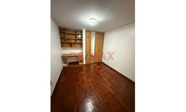 En Venta: Hermosa Casa De 3 Pisos Mas Azotea Frente A Parque En Urb. Ceres – Ate